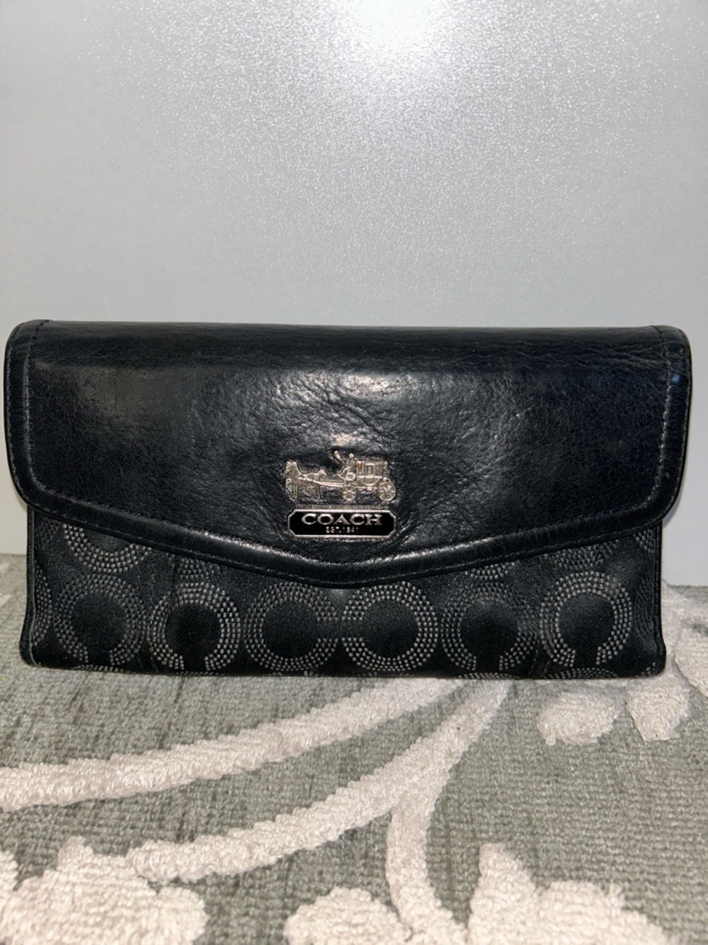 Coach Madison OP Art signature logo patent leather full size wallet